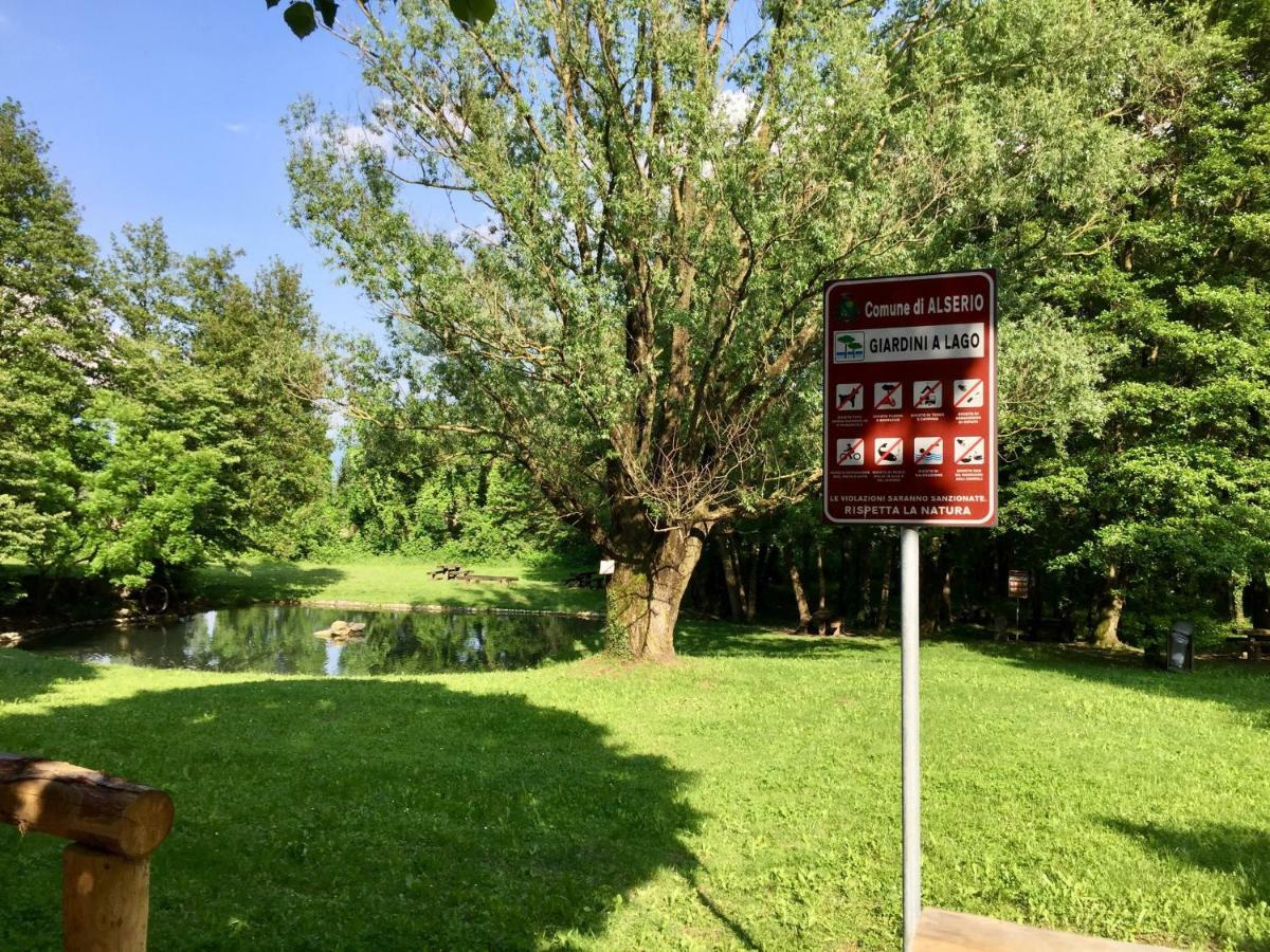 Casa Accogliente Vista Lago Alserio Zewnętrze zdjęcie